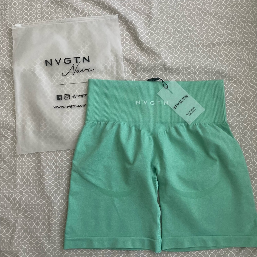 NVGTN turquoise seamless shorts!